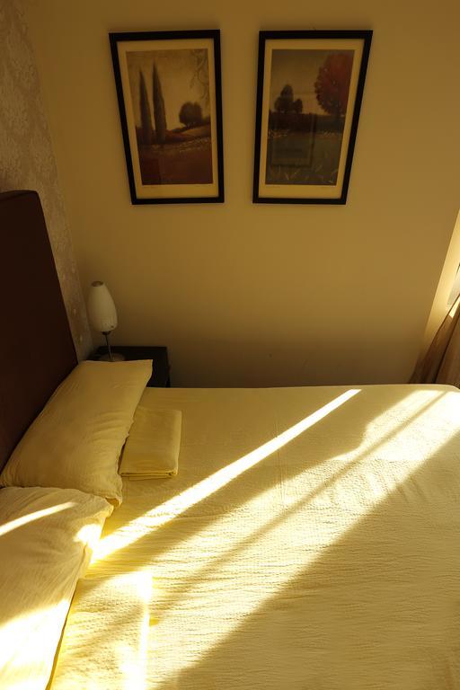 Bed & Breakfast Garden40 Beograd Rom bilde